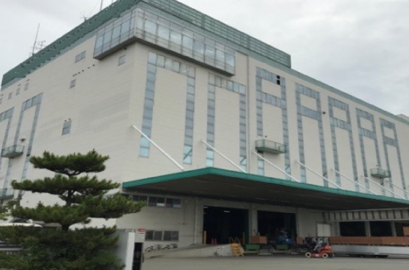 about-us-warehouse-3